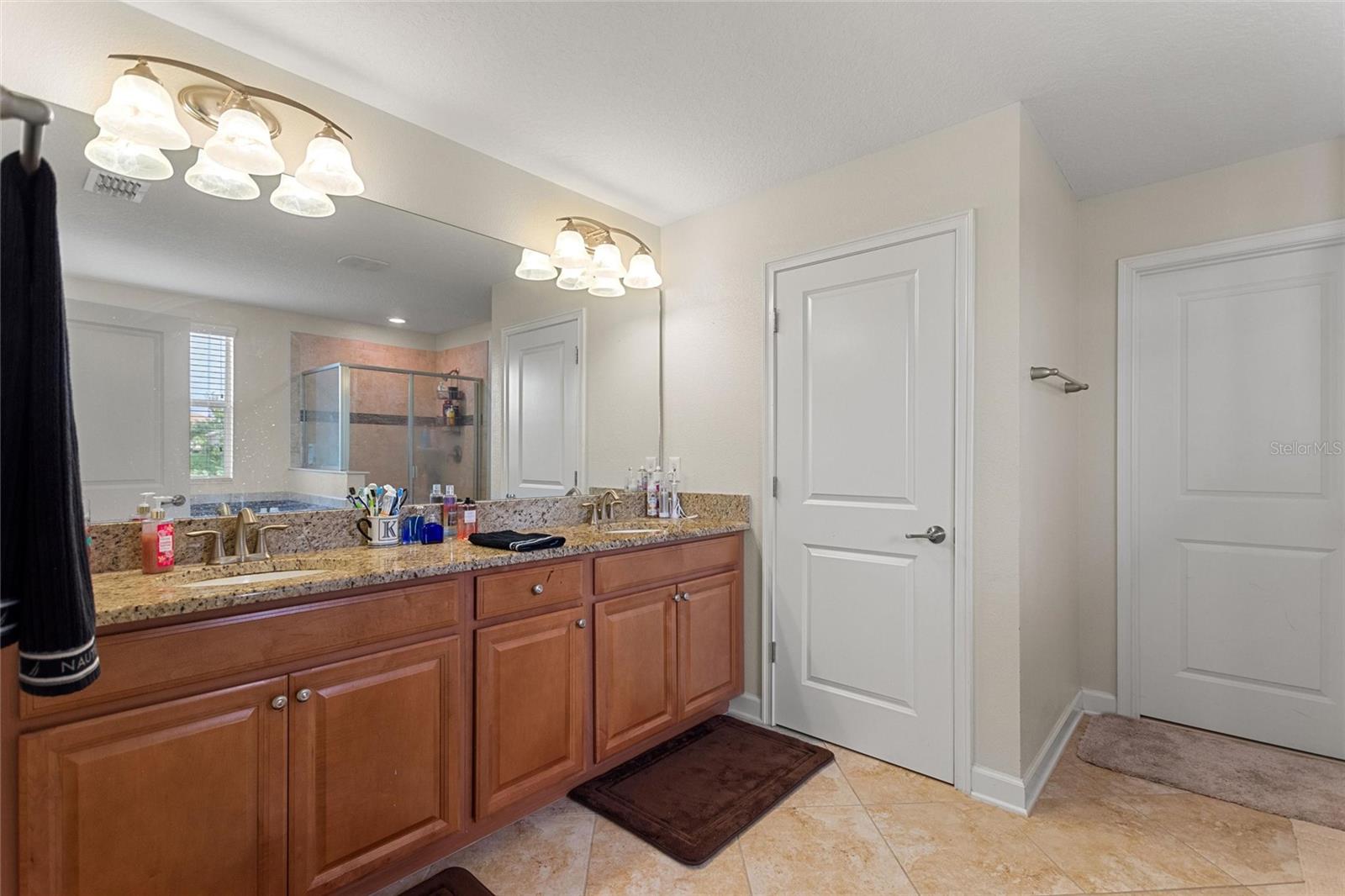 Image 20 of 59 For 1424 Pro Shop Court