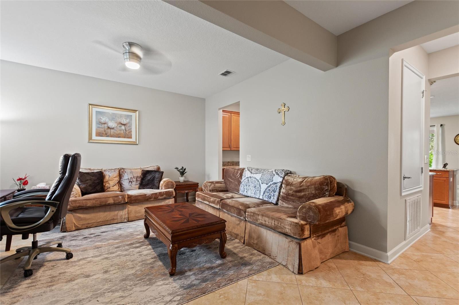 Image 3 of 59 For 1424 Pro Shop Court