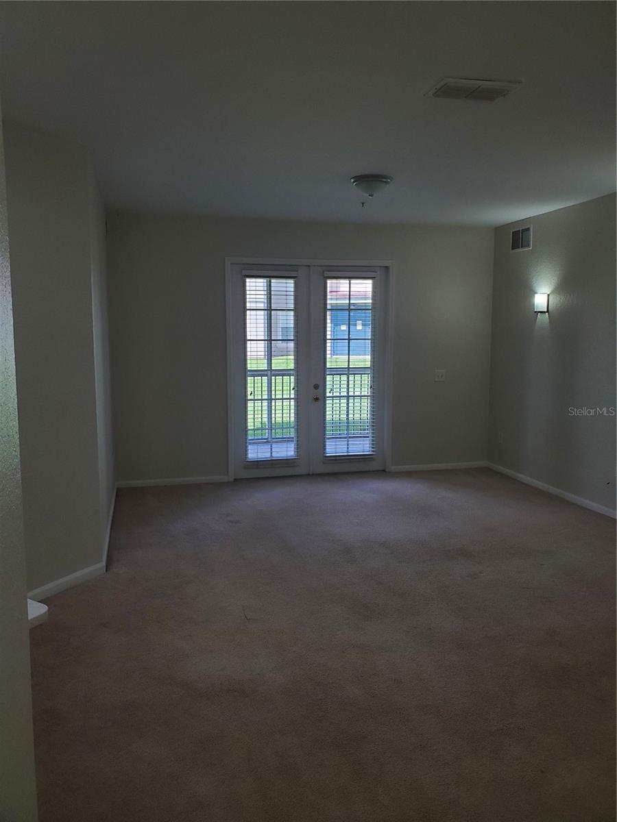 Image 12 of 27 For 3001 Greystone Loop 106
