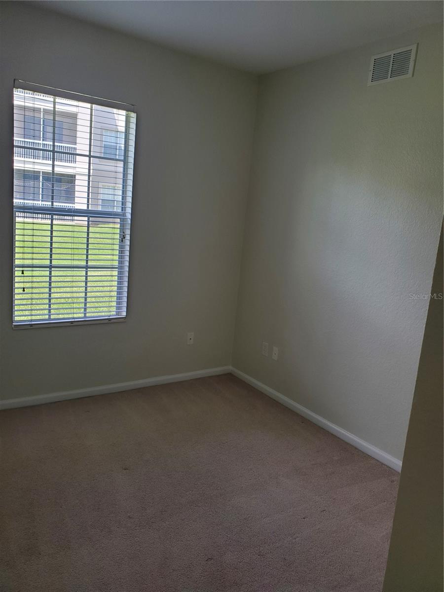 Image 14 of 27 For 3001 Greystone Loop 106