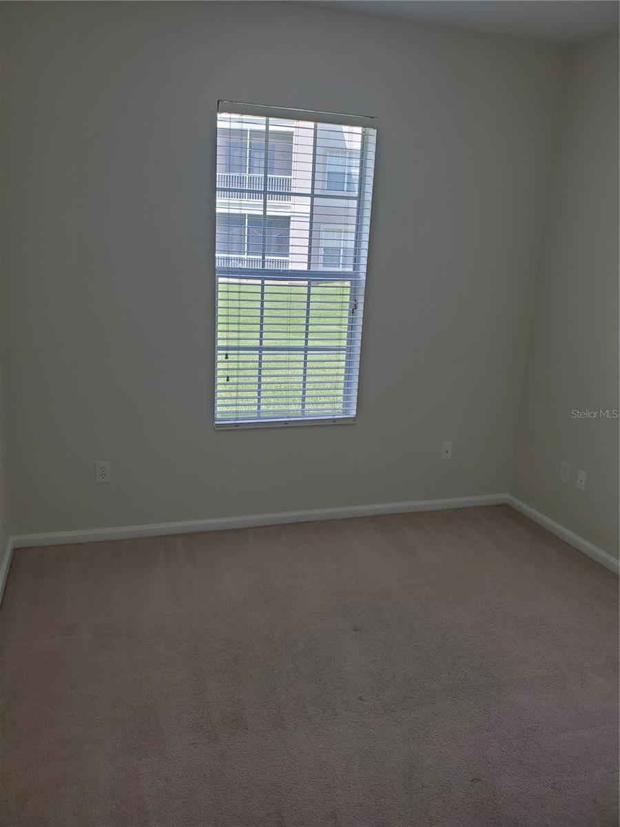 Image 21 of 27 For 3001 Greystone Loop 106