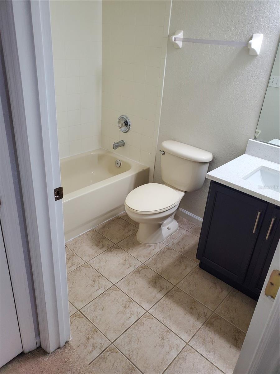 Image 24 of 27 For 3001 Greystone Loop 106