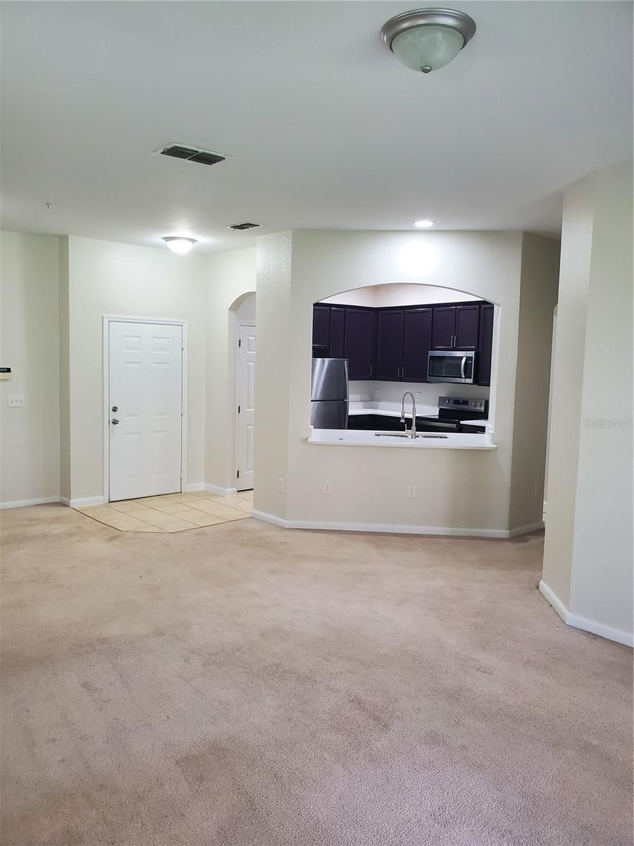 Image 8 of 27 For 3001 Greystone Loop 106
