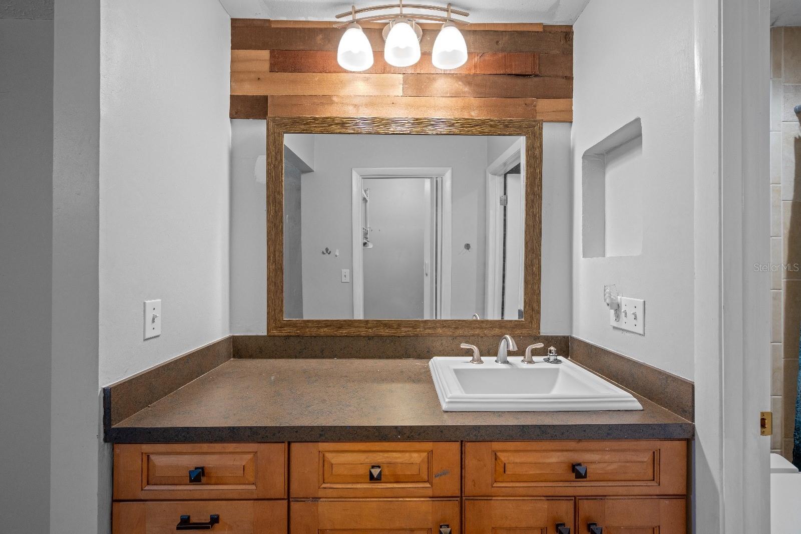 Image 14 of 29 For 14695 Pine Glen Circle