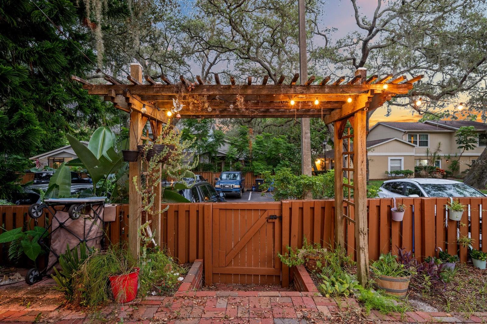 Image 28 of 29 For 14695 Pine Glen Circle