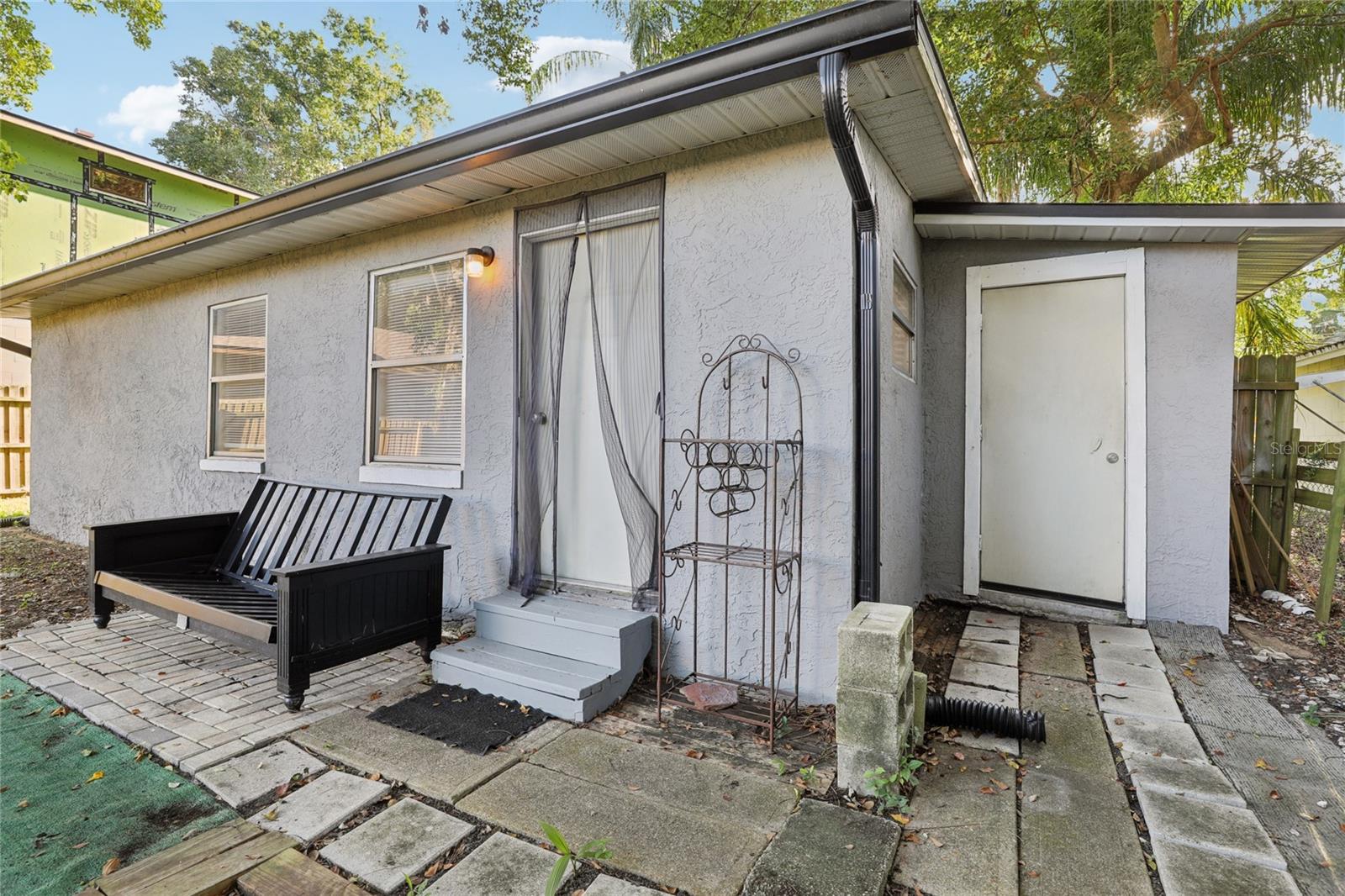 Image 14 of 19 For 1414 Warwick Place
