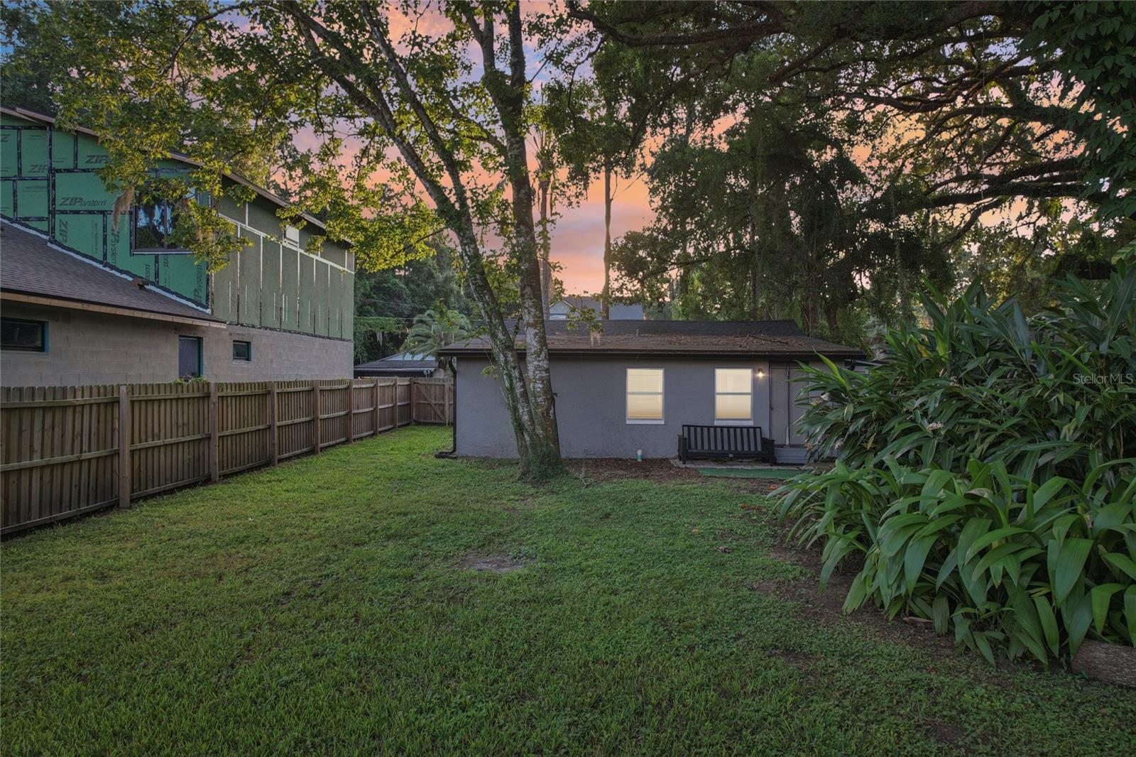 Image 19 of 19 For 1414 Warwick Place