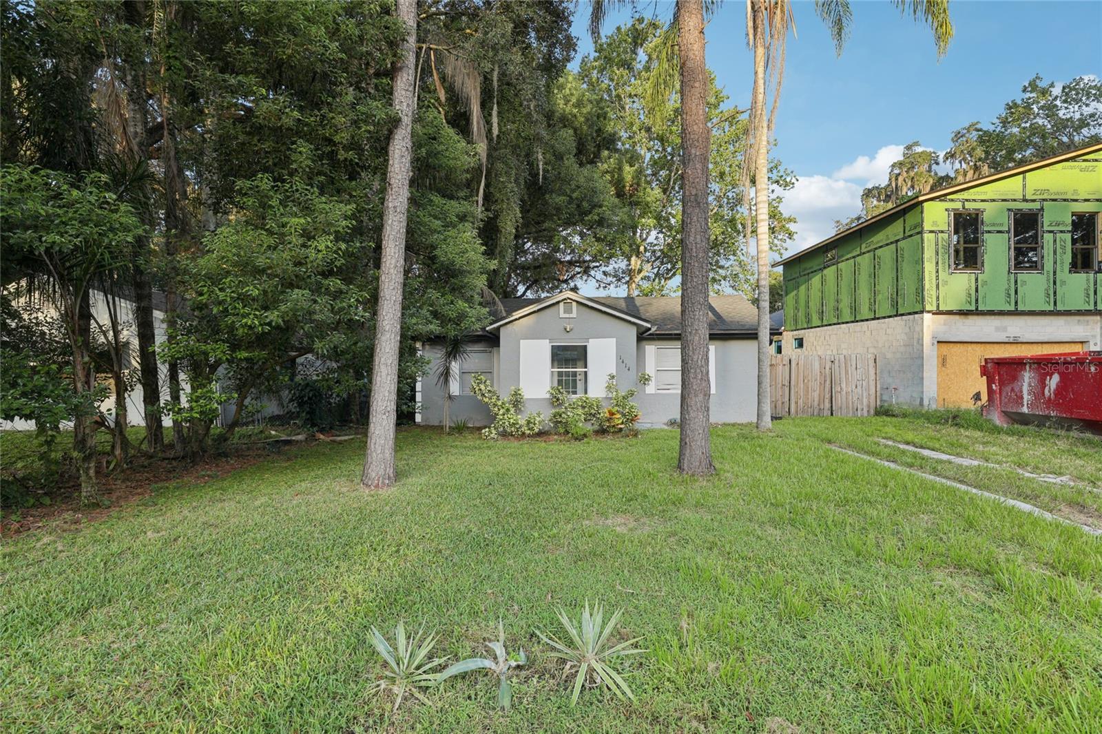 Image 2 of 19 For 1414 Warwick Place