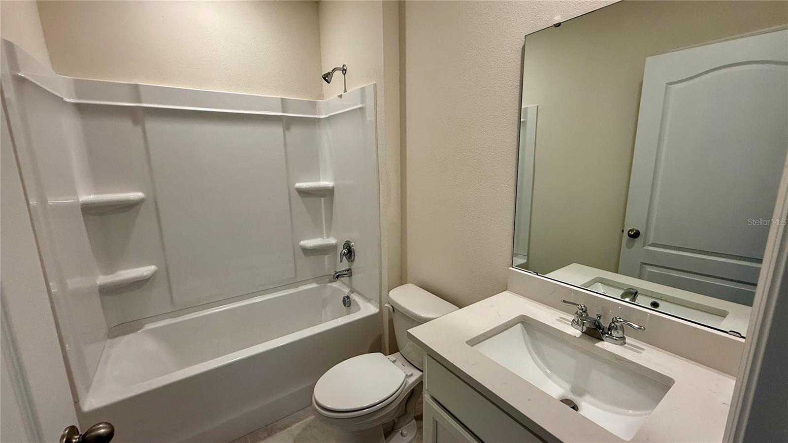 Image 17 of 23 For 3314 Pine Lily Avenue