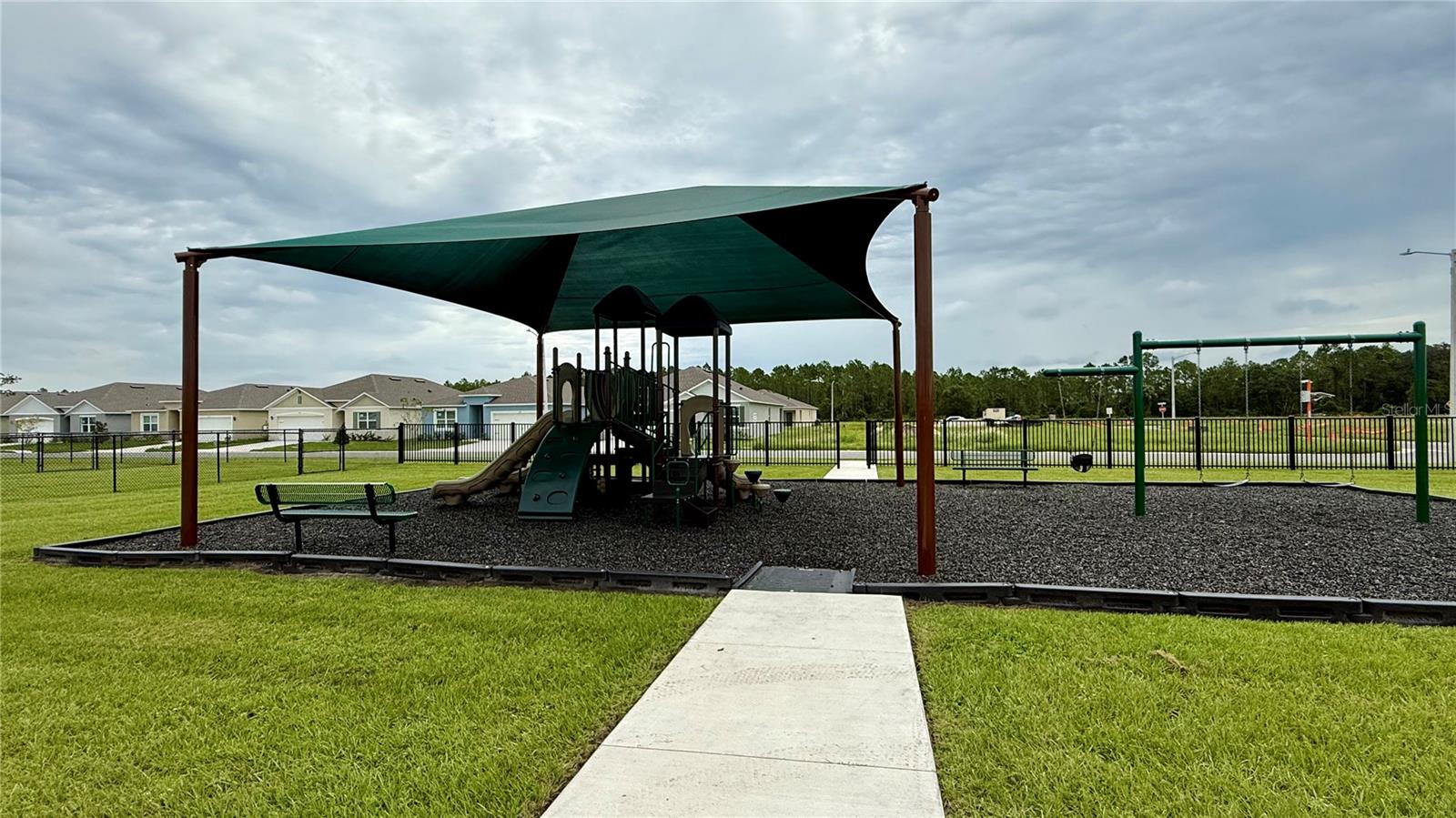 Image 21 of 23 For 3314 Pine Lily Avenue
