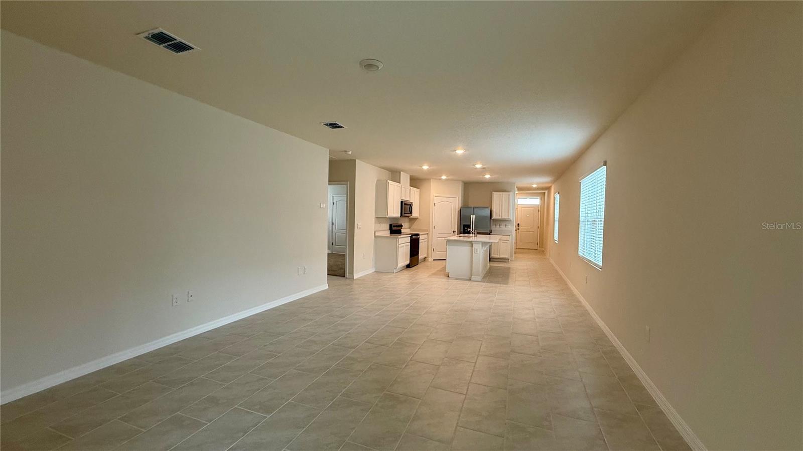 Image 8 of 23 For 3314 Pine Lily Avenue