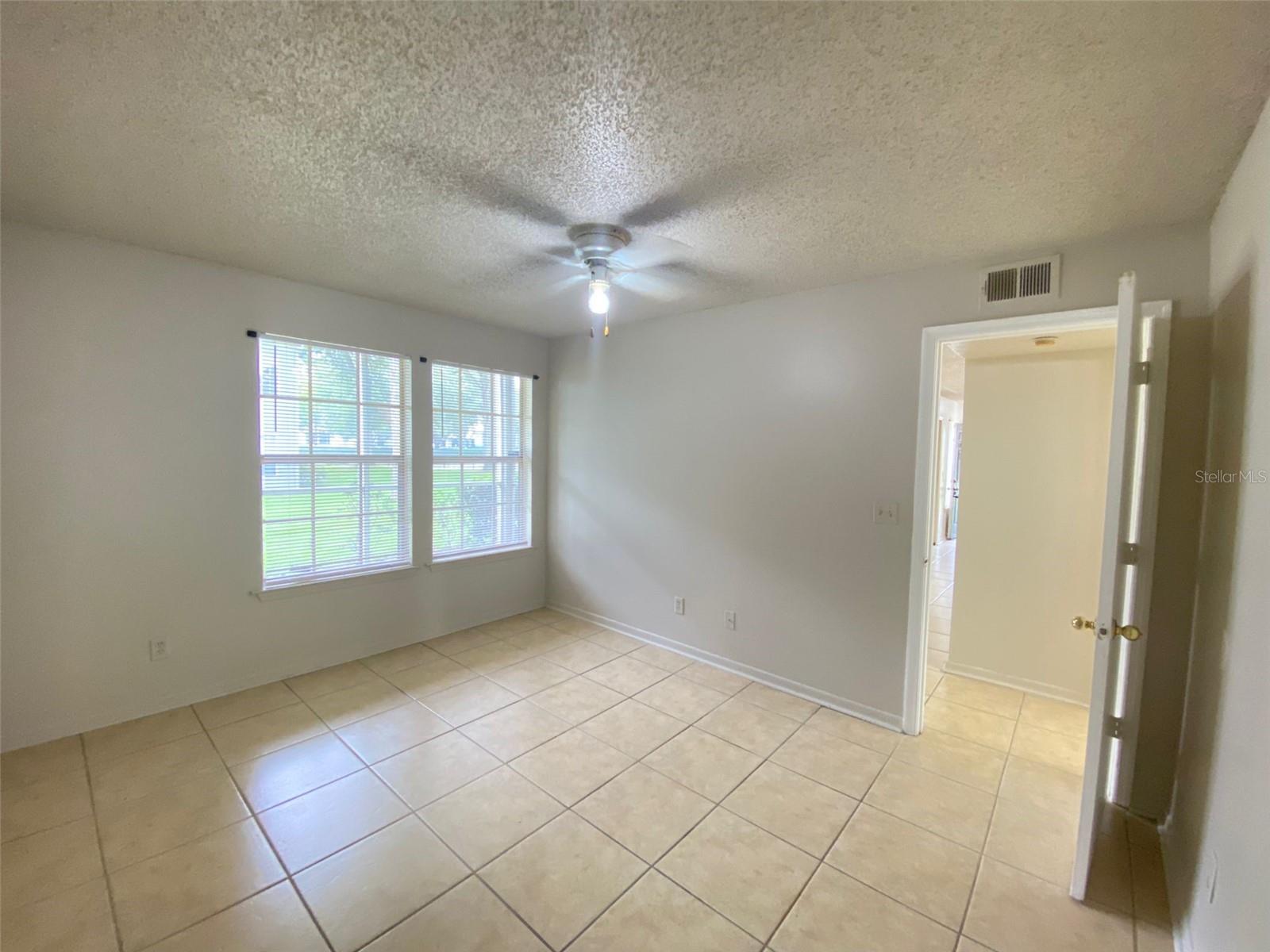 Image 15 of 27 For 6100 Westgate Drive 103