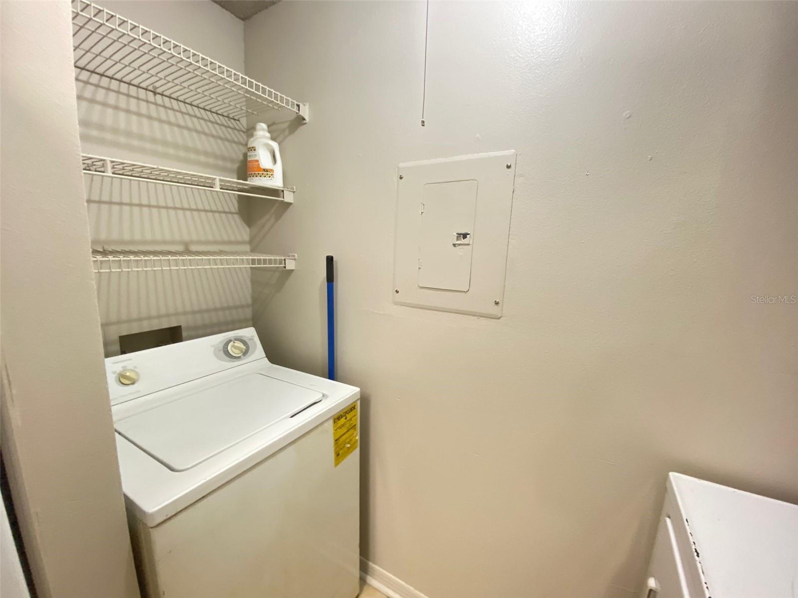 Image 20 of 27 For 6100 Westgate Drive 103