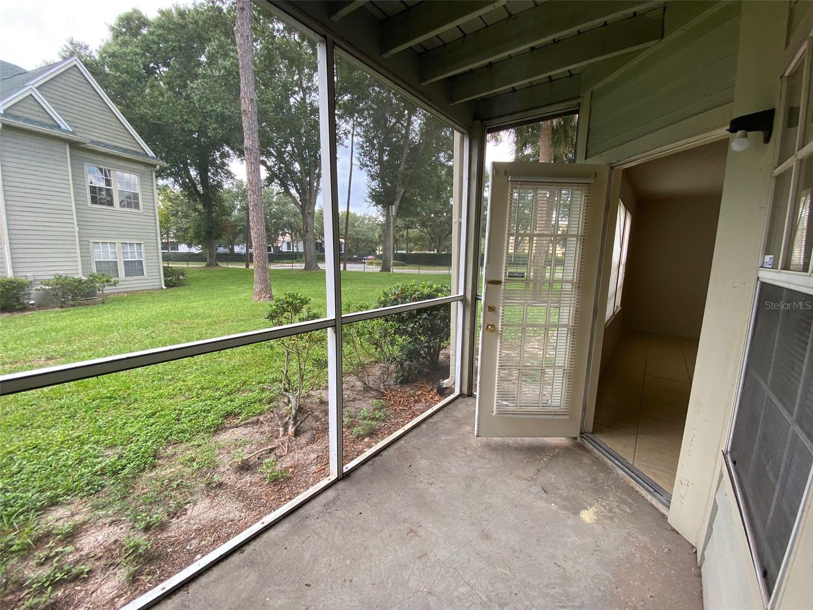 Image 22 of 27 For 6100 Westgate Drive 103