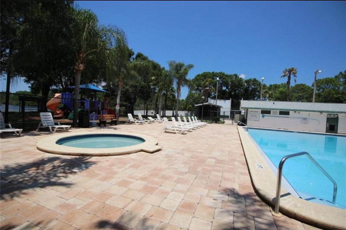 Details for 122 Loblolly Court H, OLDSMAR, FL 34677