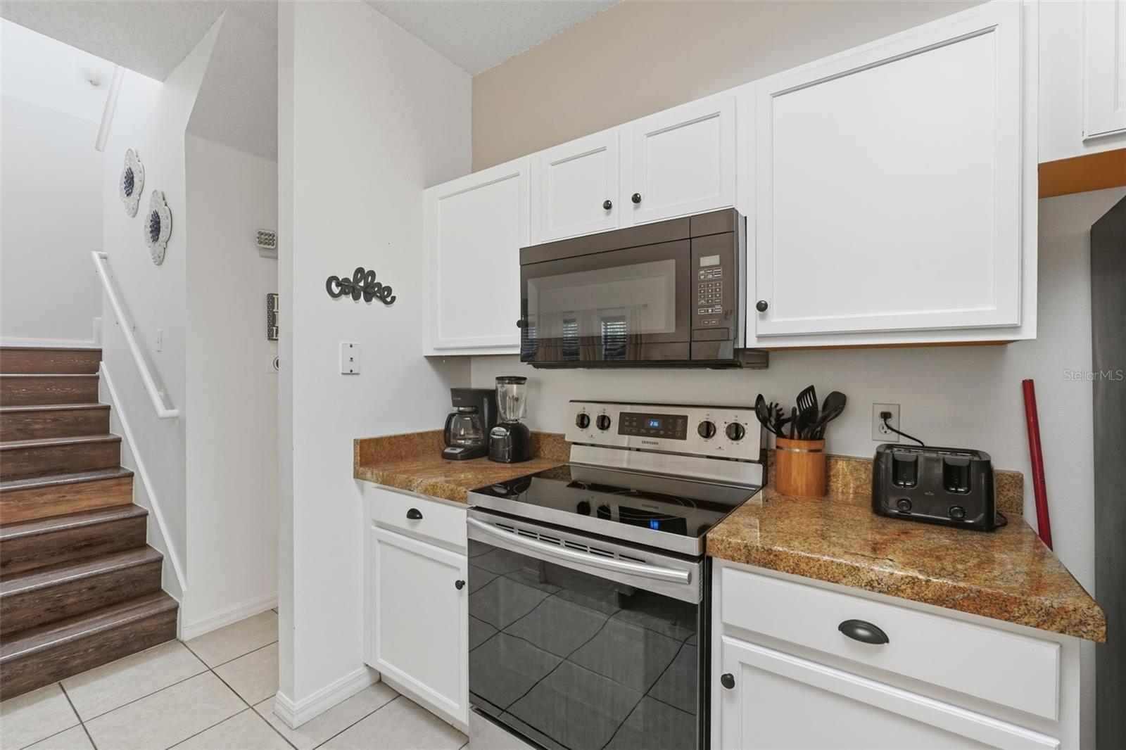 Image 14 of 38 For 4747 Ormond Beach Way