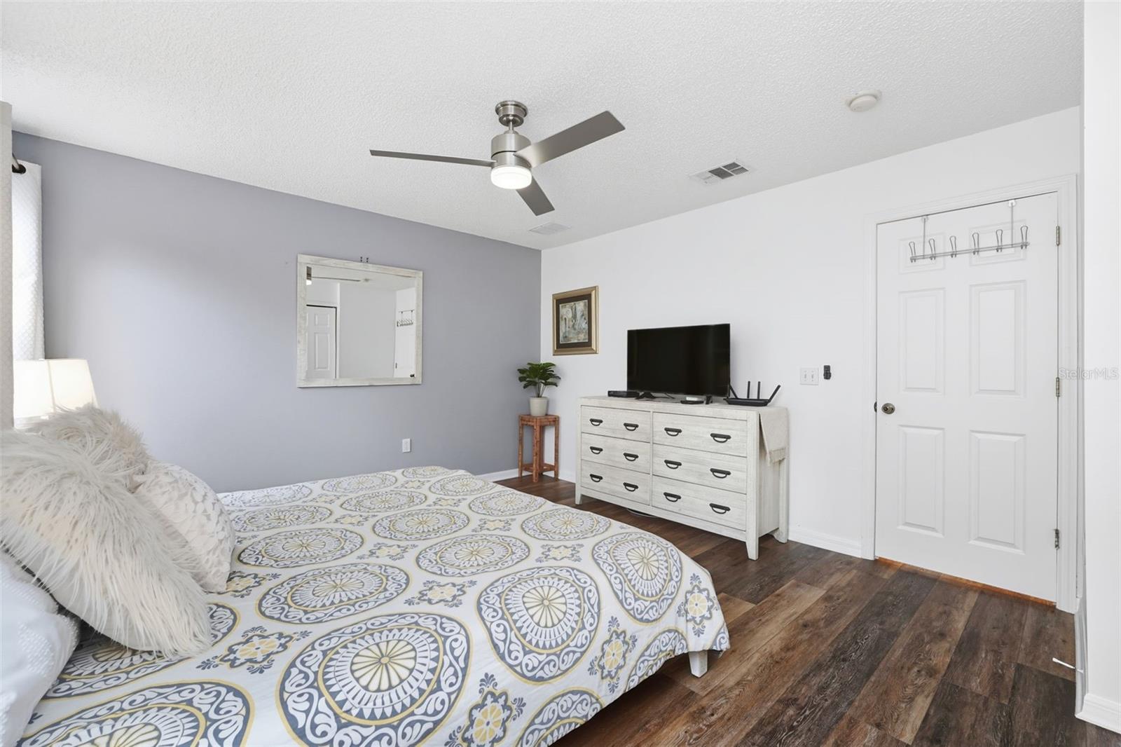 Image 15 of 38 For 4747 Ormond Beach Way