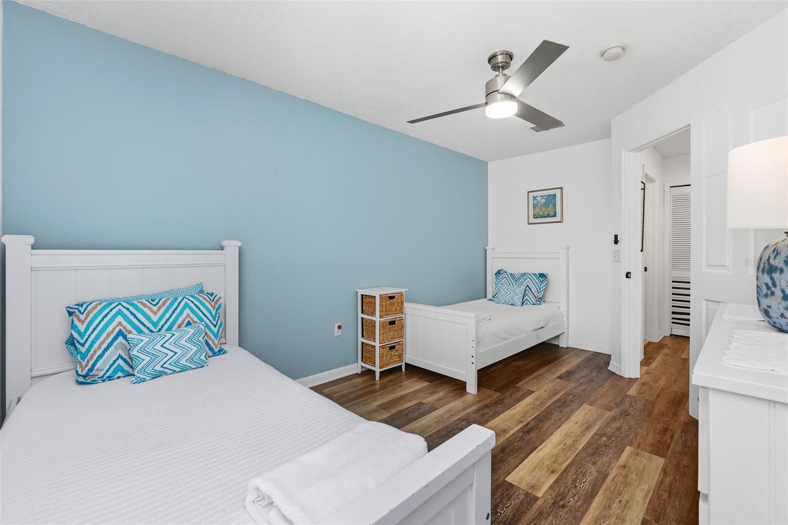 Image 23 of 38 For 4747 Ormond Beach Way