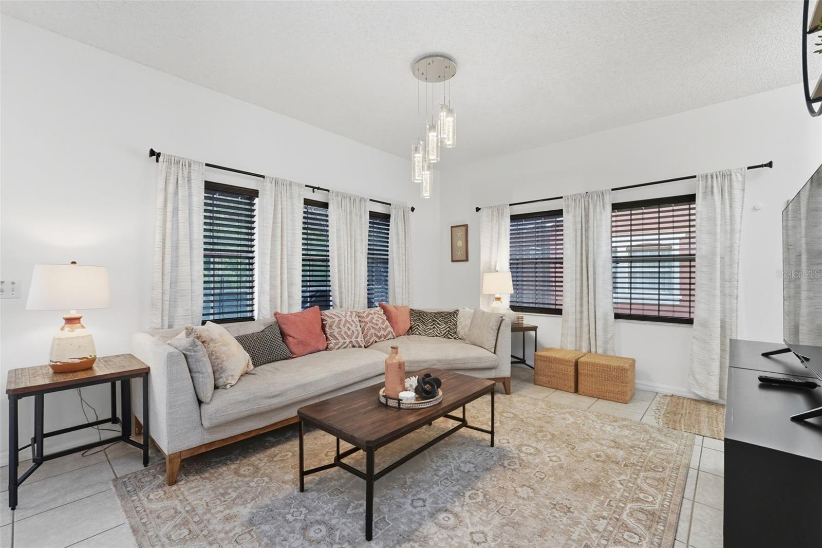 Image 6 of 38 For 4747 Ormond Beach Way