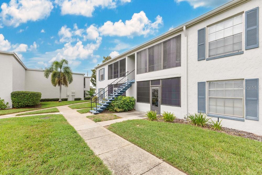 Image 15 of 28 For 1024 Plantation Drive B9