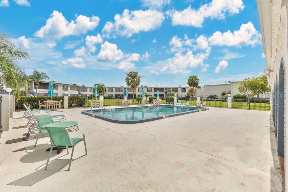 Image 19 of 28 For 1024 Plantation Drive B9