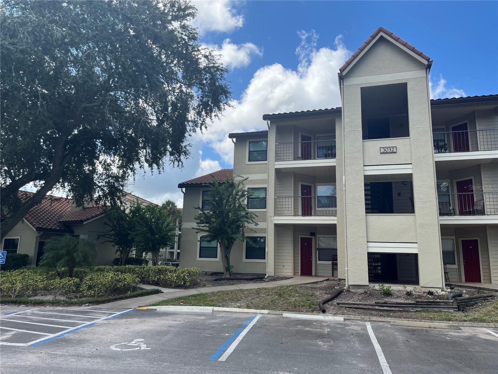 Details for 3032 Parkway Boulevard 201, KISSIMMEE, FL 34747