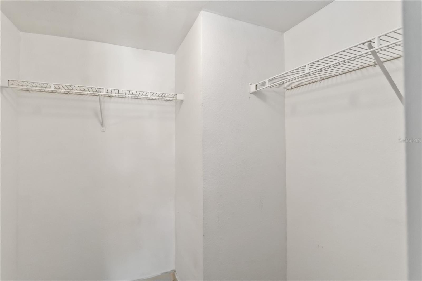 Image 13 of 21 For 3032 Parkway Boulevard 201
