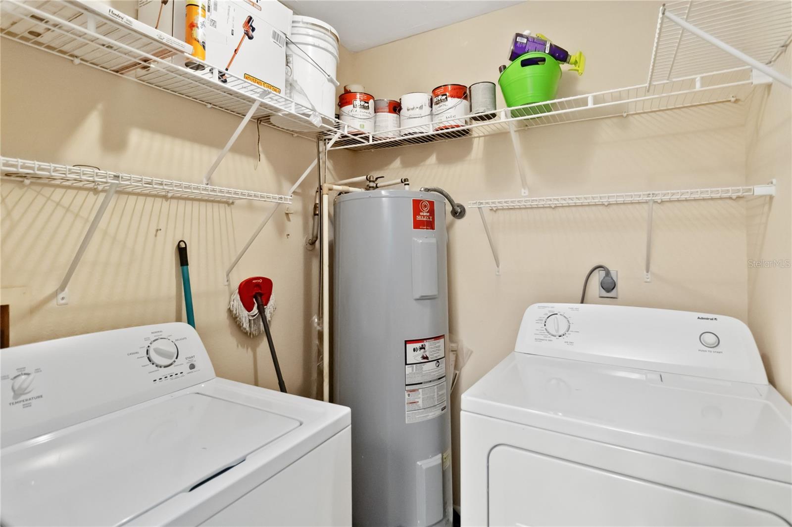 Image 19 of 21 For 3032 Parkway Boulevard 201