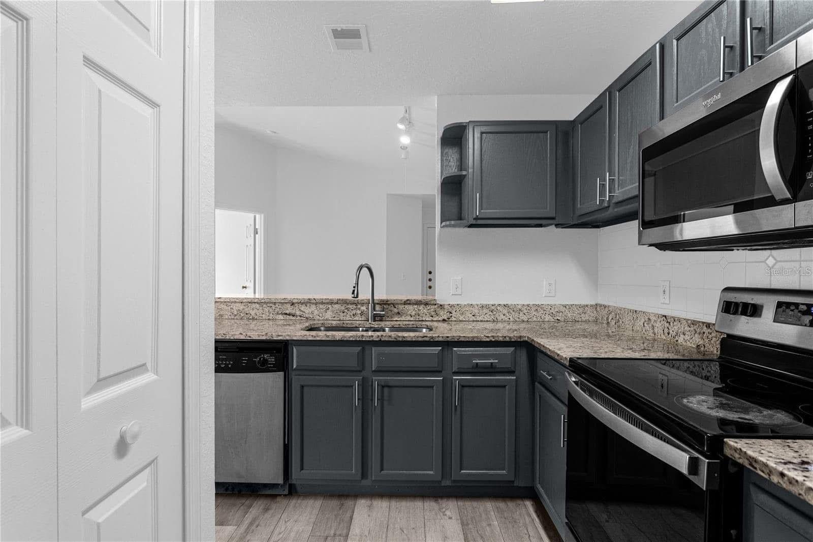 Image 11 of 22 For 7618 Pissarro Drive 15307