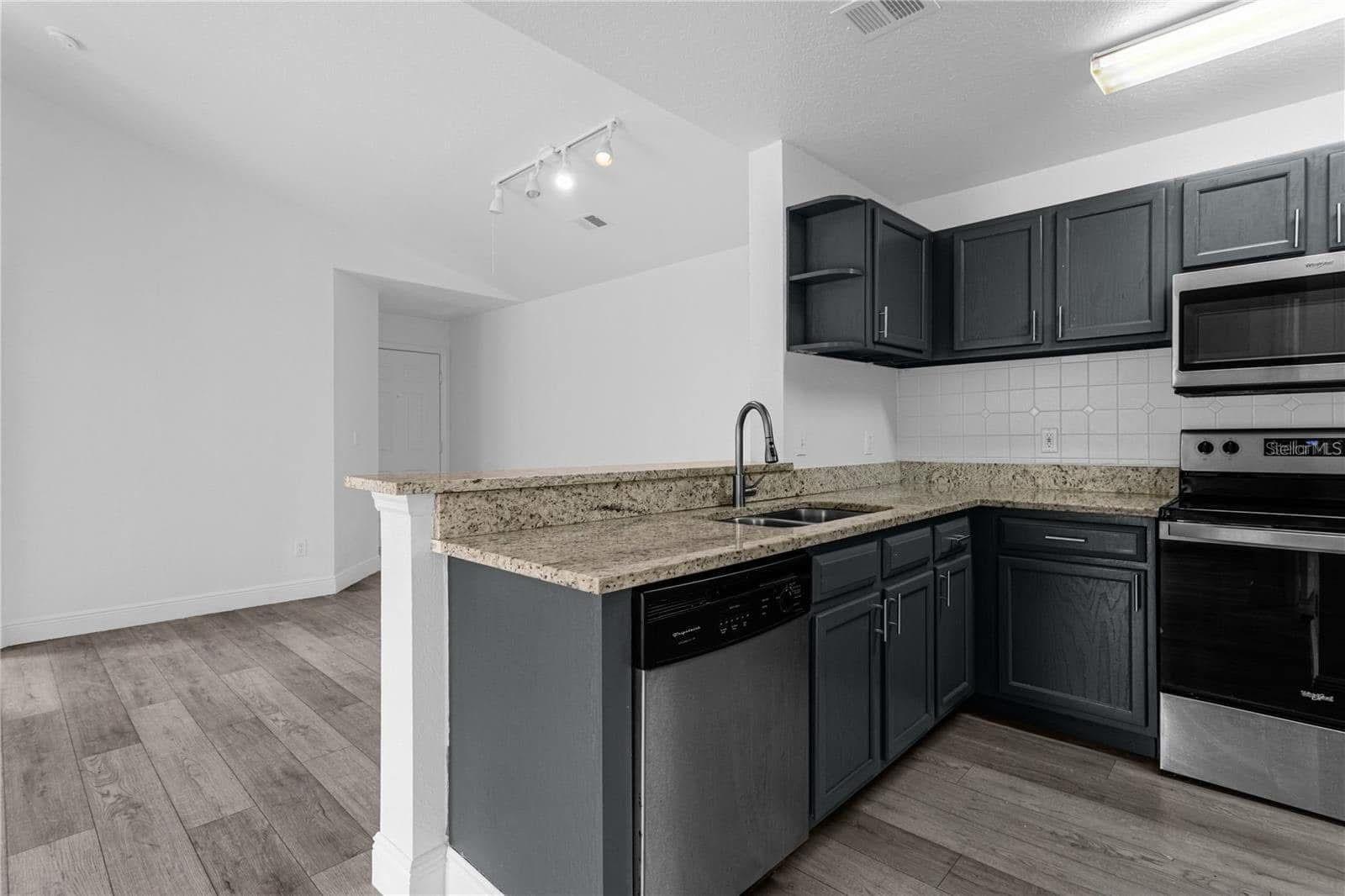 Image 8 of 22 For 7618 Pissarro Drive 15307