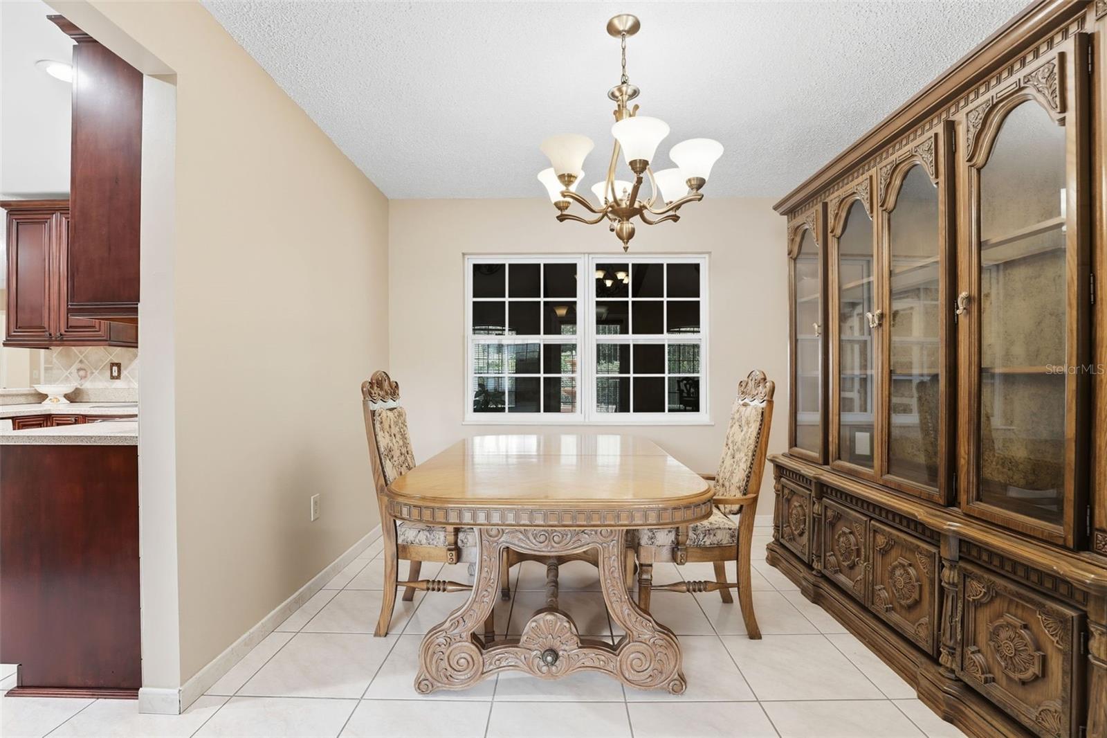 Image 11 of 48 For 2025 Westfall Drive
