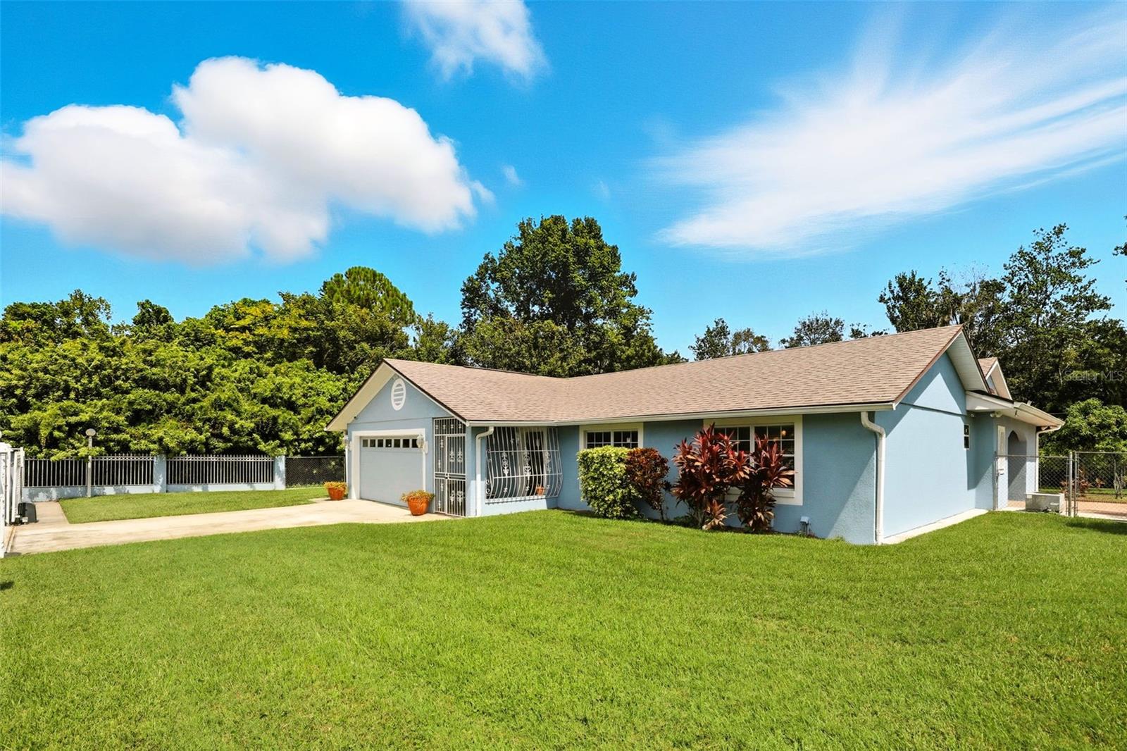 Image 3 of 48 For 2025 Westfall Drive