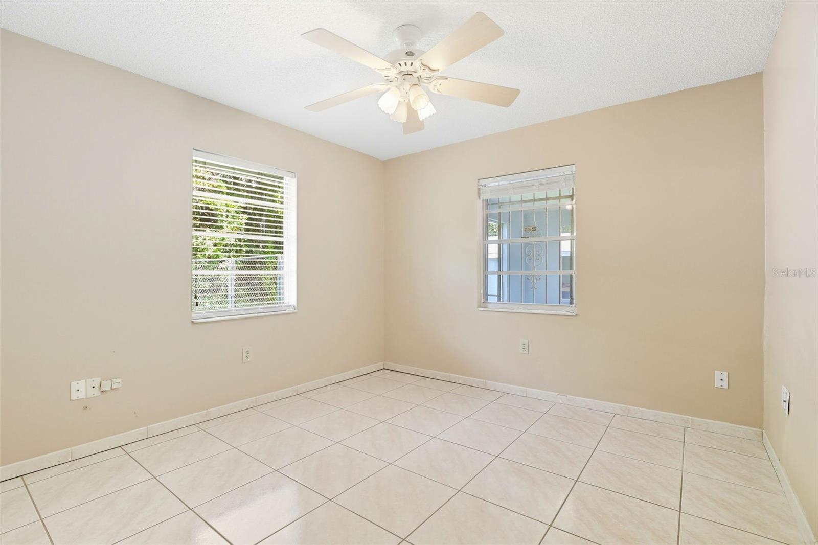 Image 32 of 48 For 2025 Westfall Drive