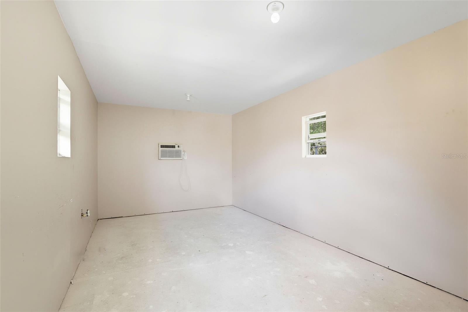 Image 37 of 48 For 2025 Westfall Drive