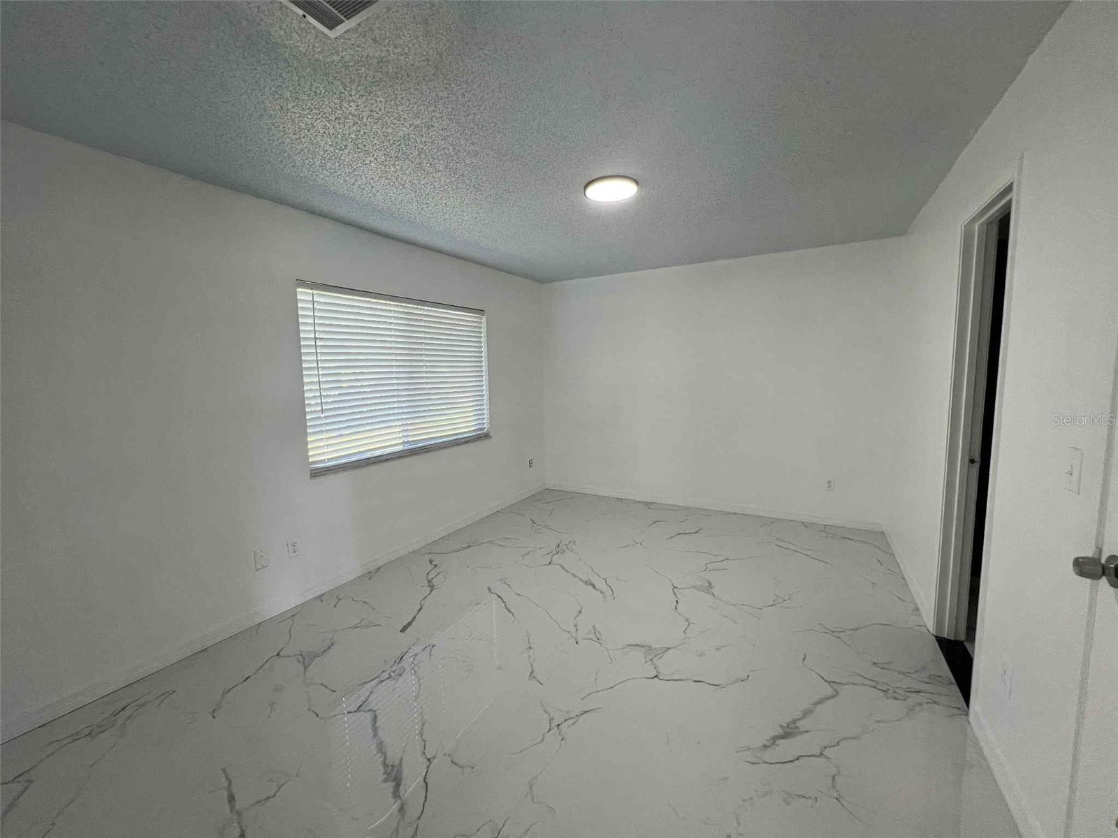 Image 10 of 15 For 3186 Split Willow Drive