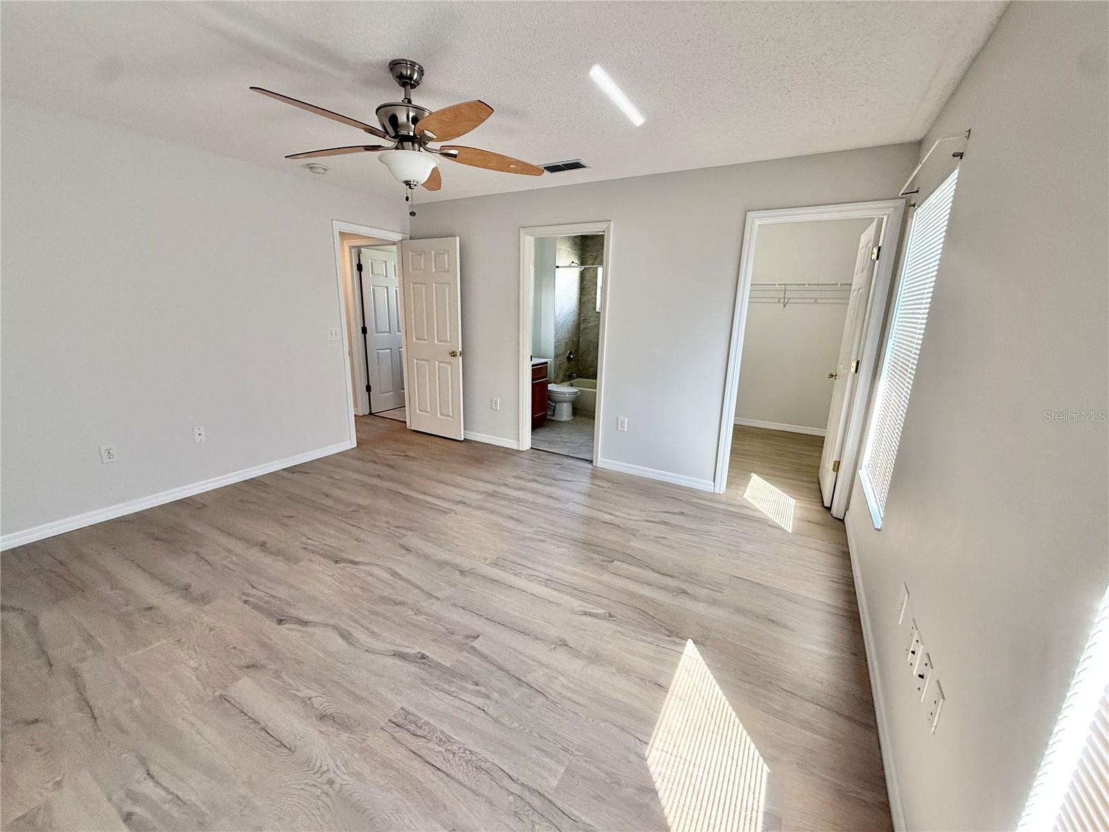 Image 20 of 28 For 2429 Ruddenstone Way