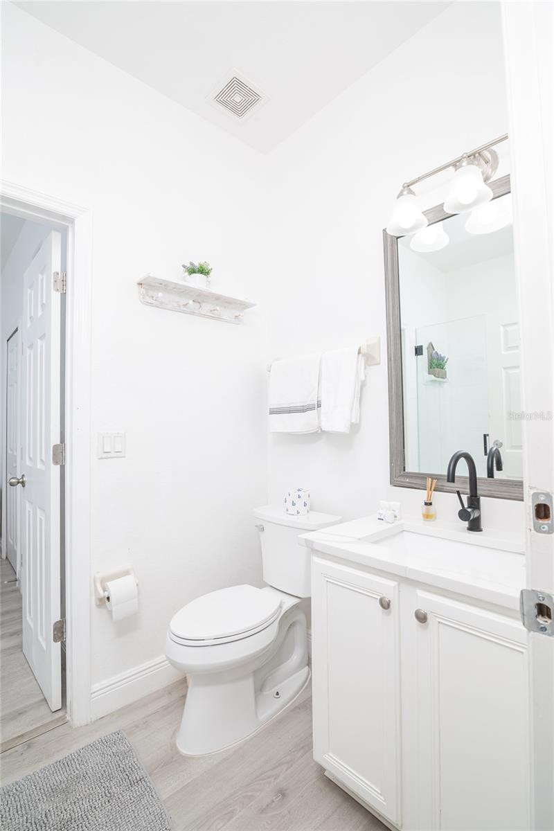 Image 12 of 56 For 733 Calabria Avenue