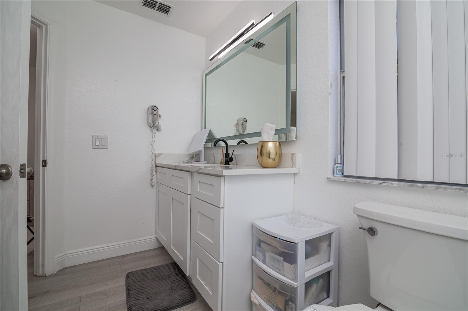 Image 37 of 56 For 733 Calabria Avenue