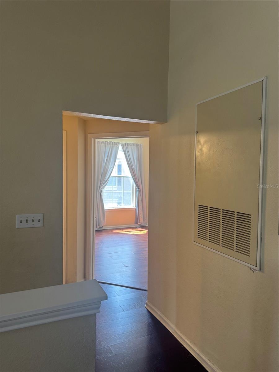 Image 6 of 21 For 14214 Fredricksburg Drive 102