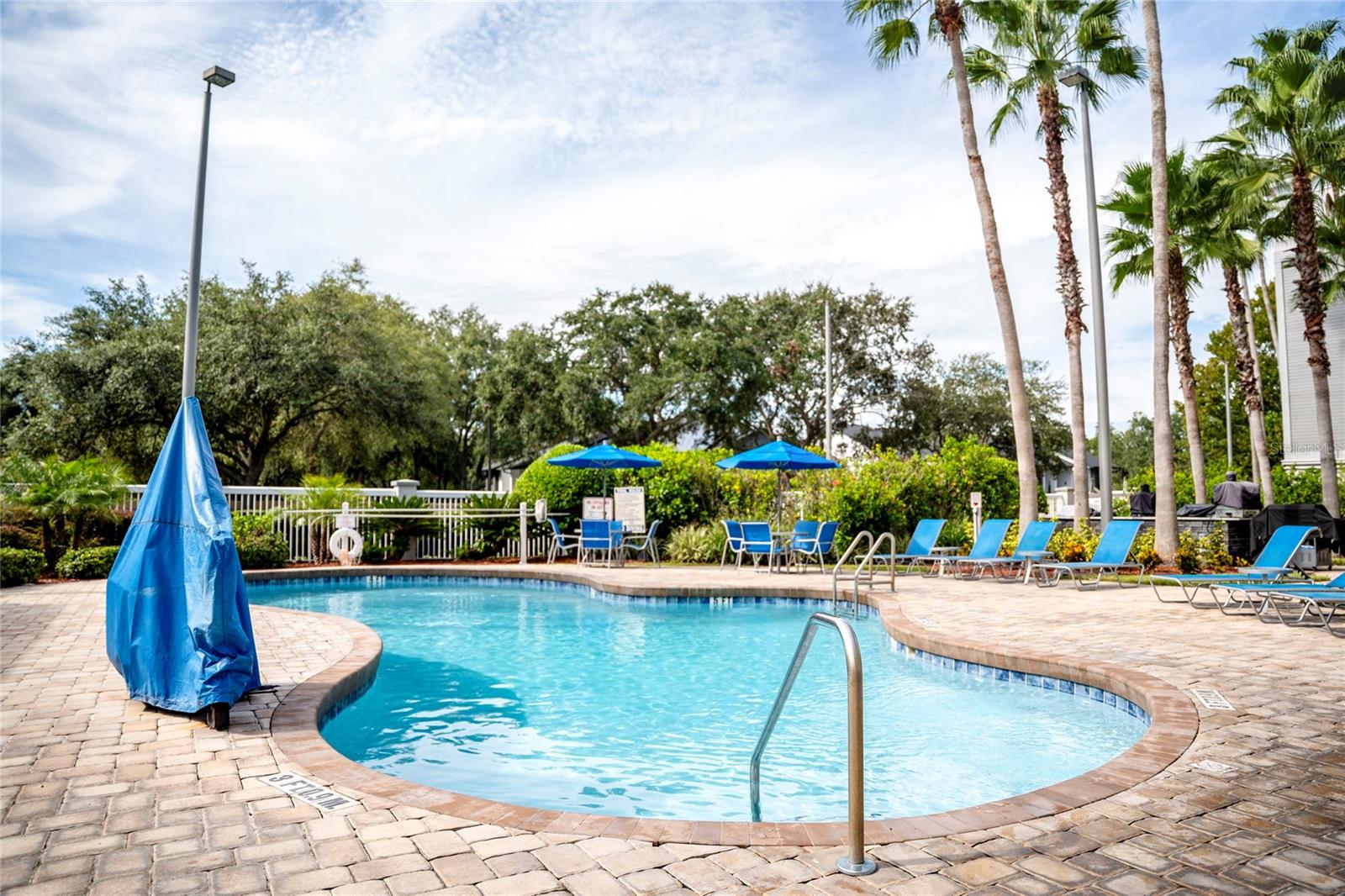 Image 23 of 26 For 8303 Palm Parkway 401