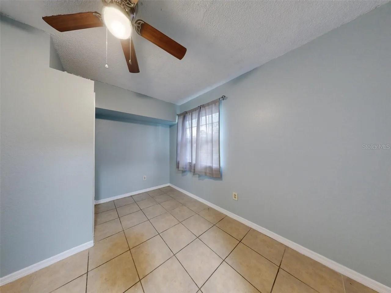 Image 27 of 46 For 1836 Plumtree Dr