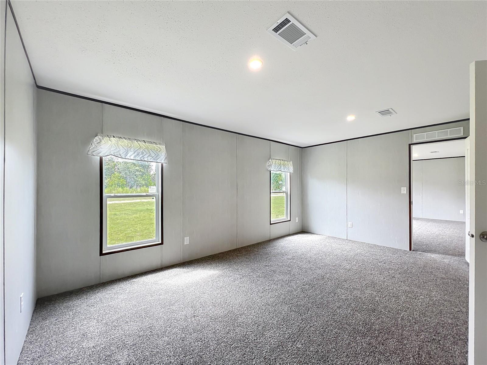 Image 29 of 52 For 8969 Candleglow Street