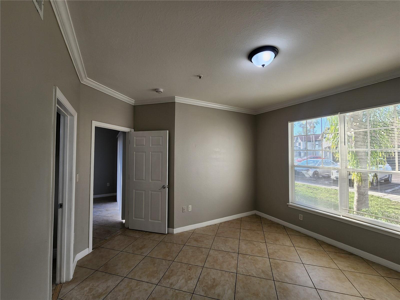 Image 10 of 27 For 5550 P G A Boulevard 5112