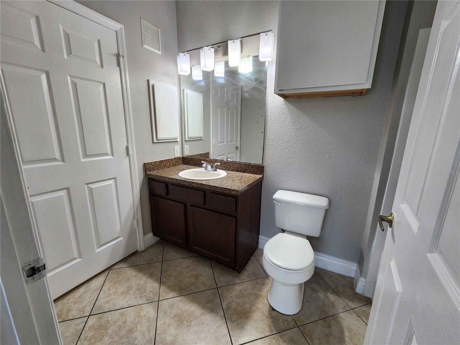 Image 12 of 27 For 5550 P G A Boulevard 5112