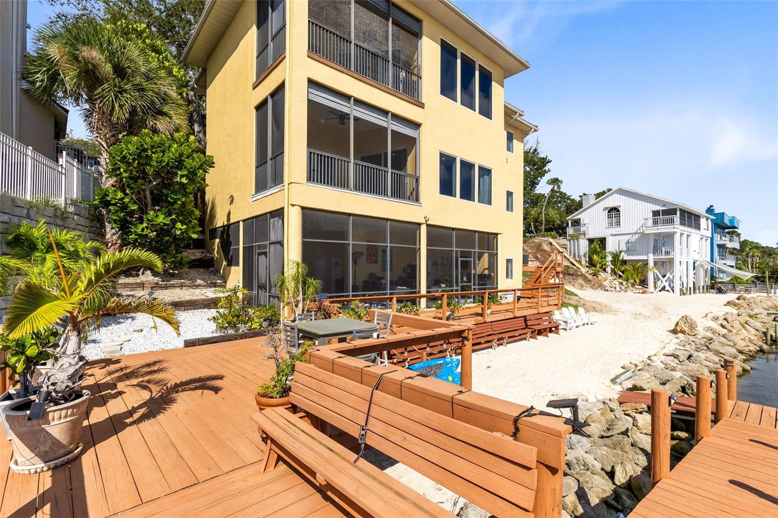 Image 21 of 38 For 2636 Indian River Drive