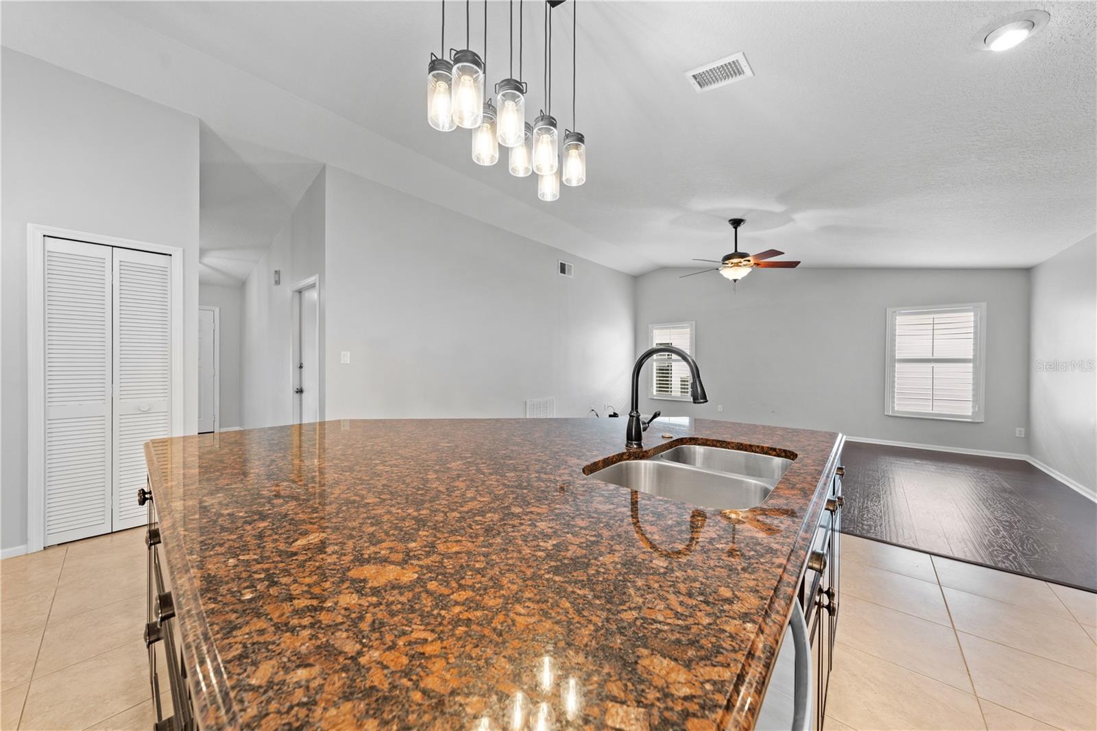 Image 11 of 69 For 3509 Molona Drive