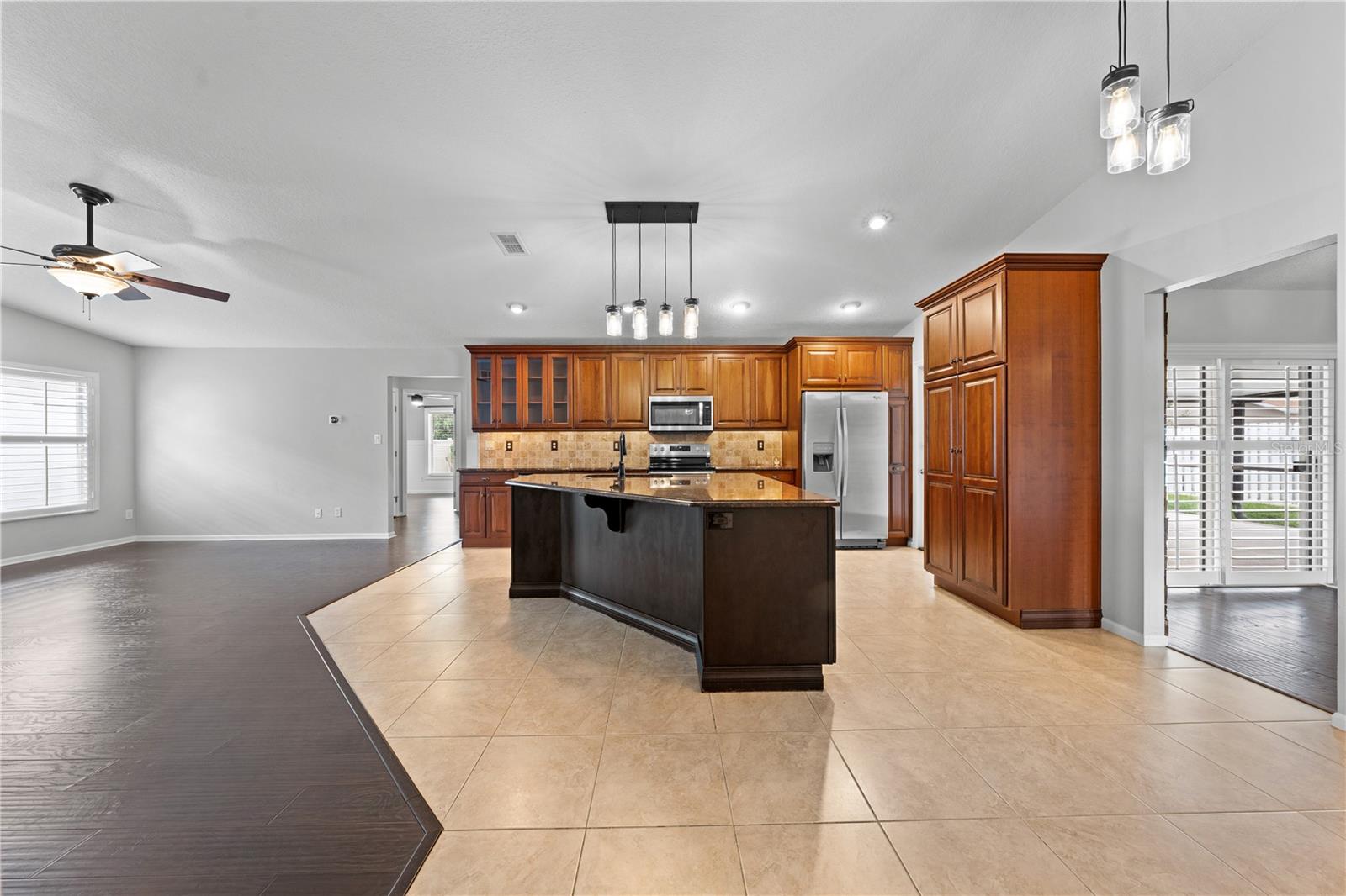 Image 15 of 69 For 3509 Molona Drive