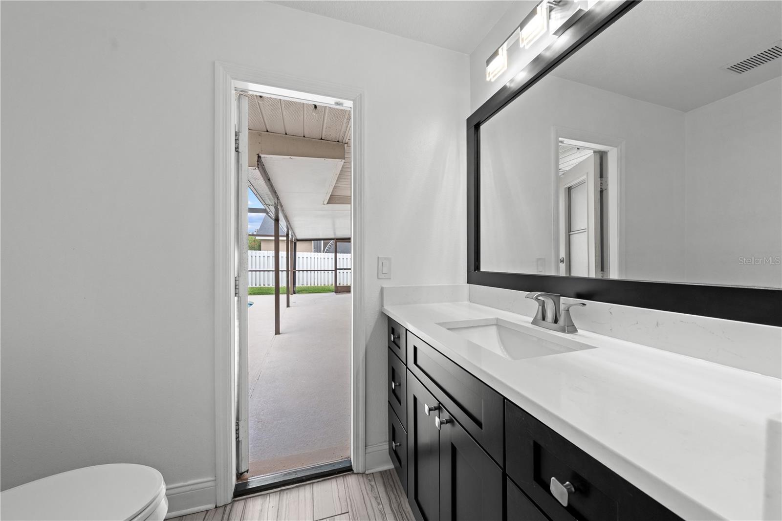 Image 34 of 69 For 3509 Molona Drive