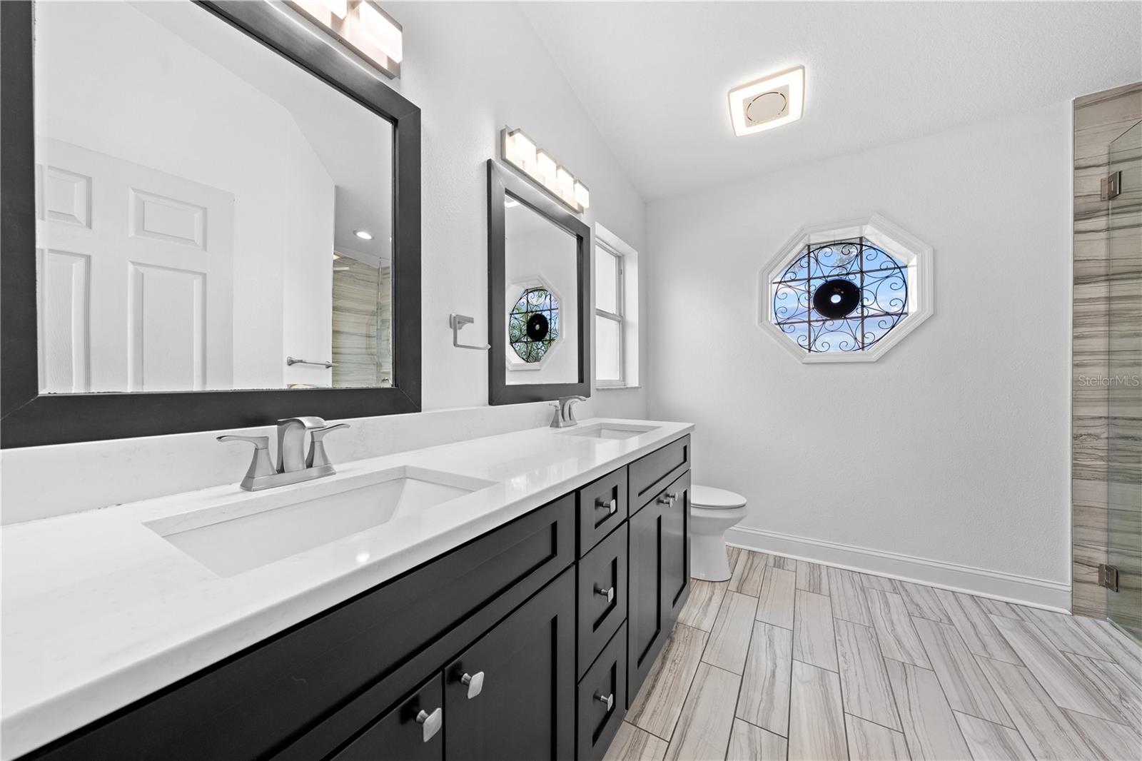 Image 35 of 69 For 3509 Molona Drive