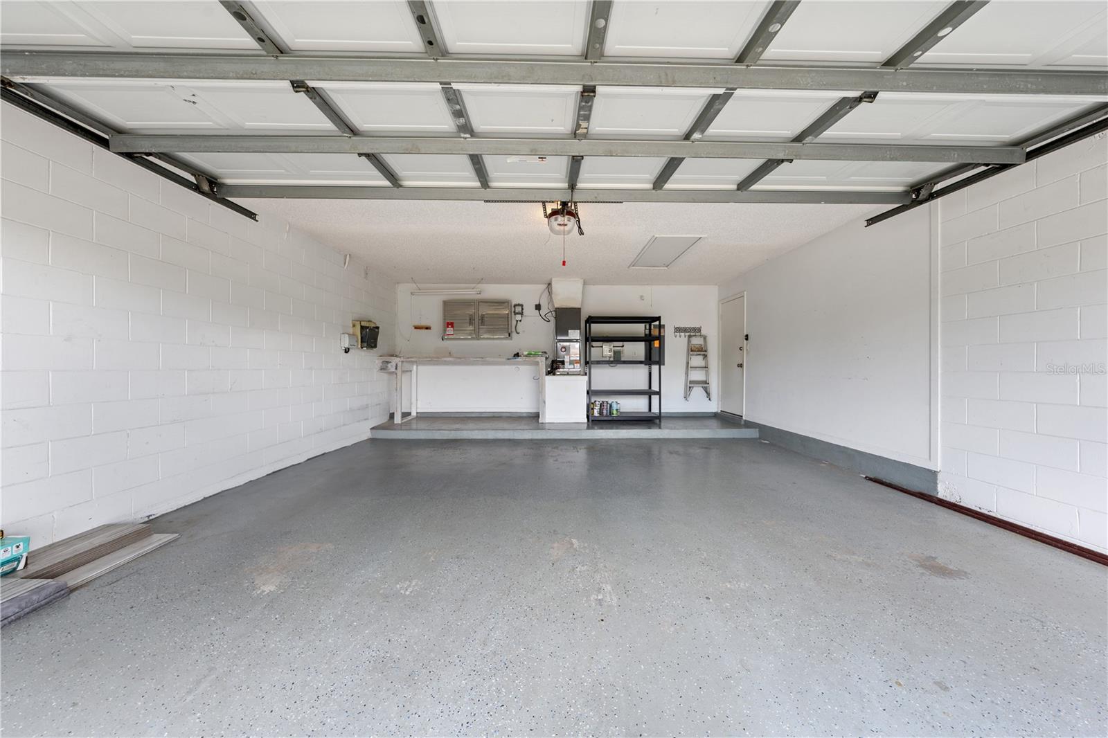 Image 41 of 69 For 3509 Molona Drive